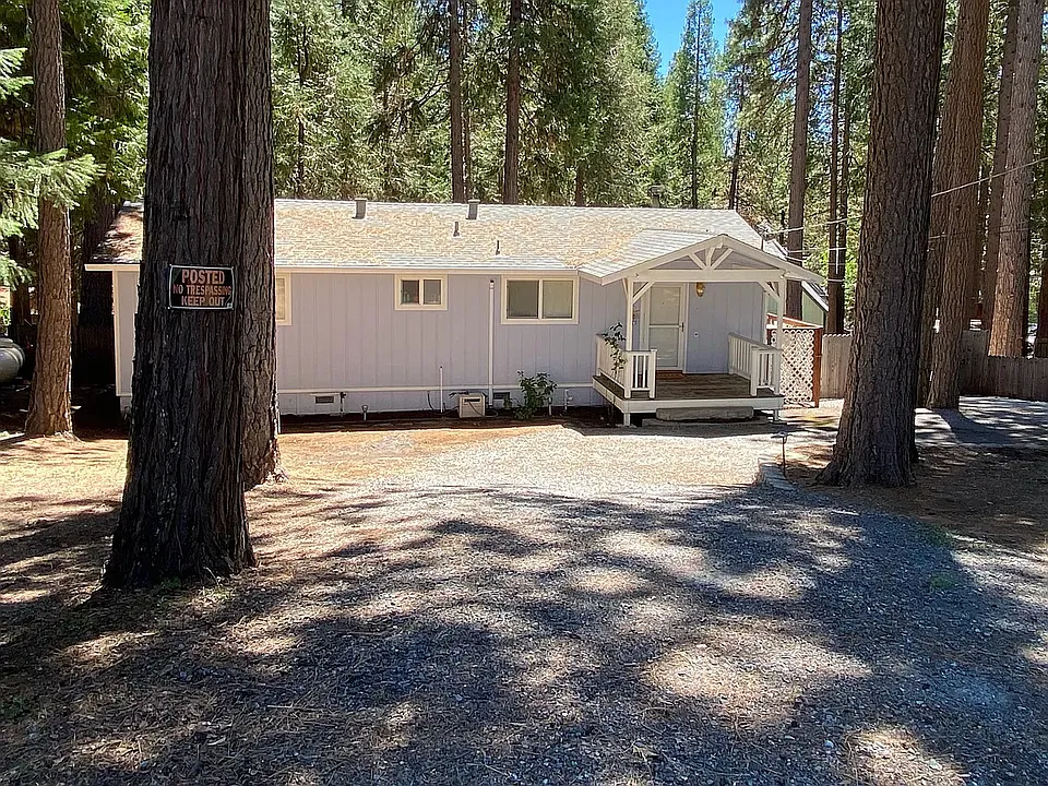 6252 Dolly Varden Ln