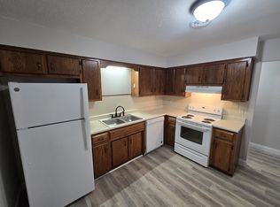 108 Colonial Ave #B-4, Bloomfield, KY 40008