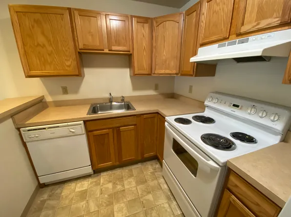 320 Wall St #7, Hummelstown, PA 17036