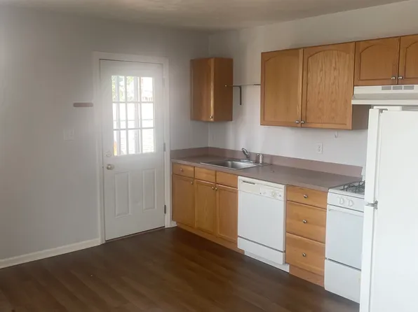 569 Greenfield Ave, Pittsburgh, PA 15207