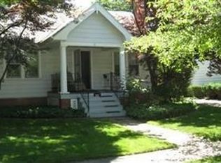 1166 Erieview Rd, Cleveland Heights, OH 44121