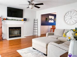 135 Portobello Rd, Radcliff, KY 40160