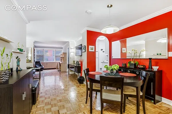 Sold by Compass | media 3