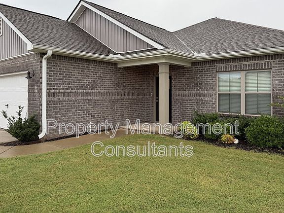 4th image of 14872 Demarie Ln
