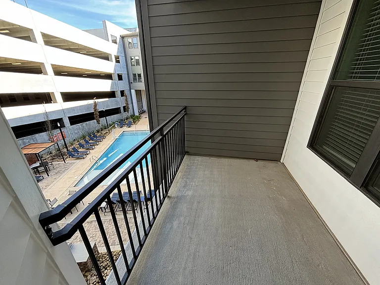 The Argos Apartments on The Beltline — Photo 79