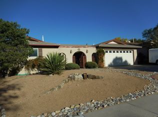 12117 Manitoba Dr NE, Albuquerque, NM 87111