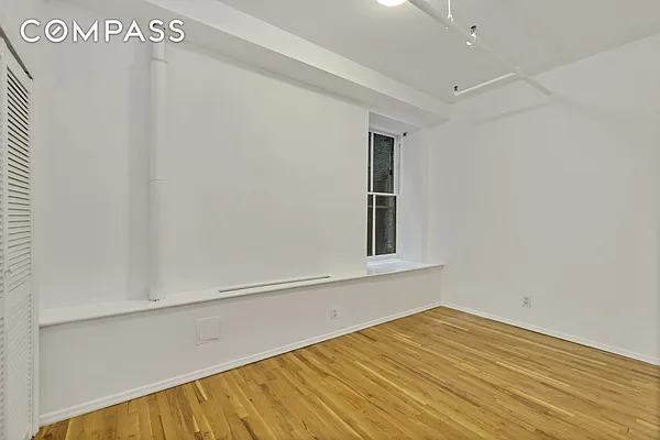 Rented by Compass | media 16