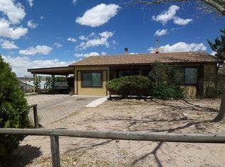 565 Apache Ct SW, Rio Rancho, NM 87124