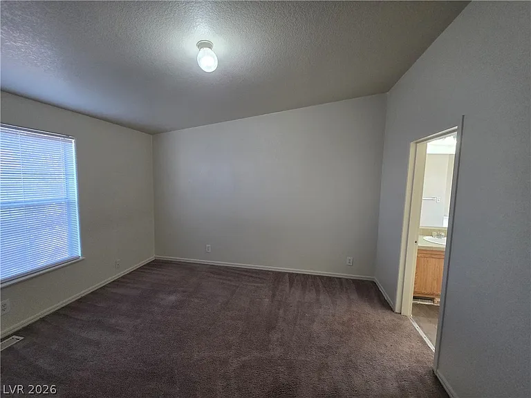 3560 Estes Park Dr — Photo 28