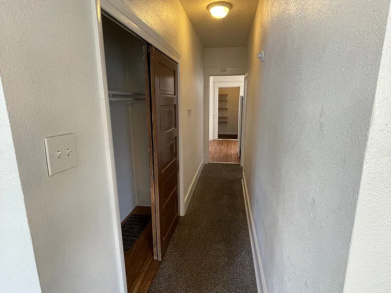 (1532 9th Ave) — Photo 30