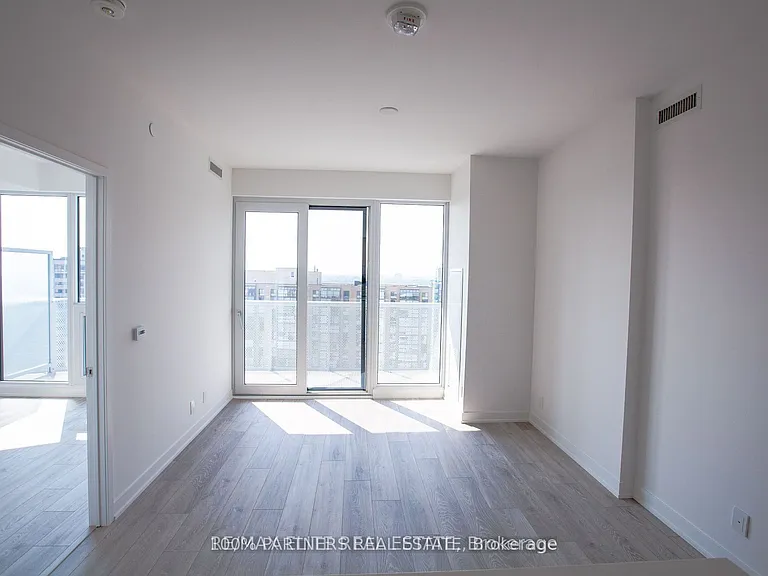 15 Holmes Ave #1704 — Photo 15