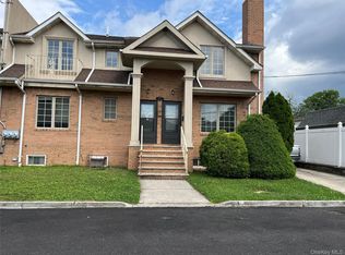 27-07 Murray Ln Floor 2, Flushing, NY 11354