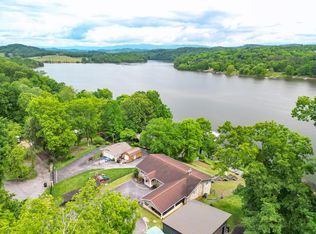 376 Hamilton Dr, Blountville, TN 37617