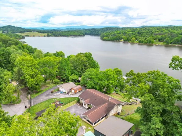 376 Hamilton Dr, Blountville, TN 37617