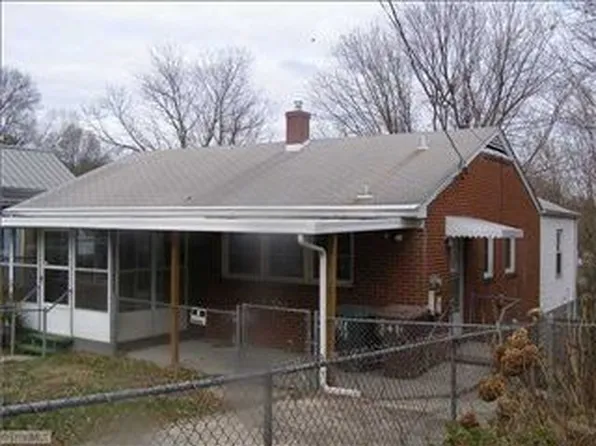 911 Dillard St, Greensboro, NC 27403