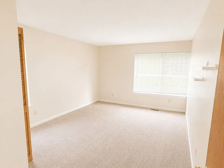 116 Mimosa Dr — Photo 7