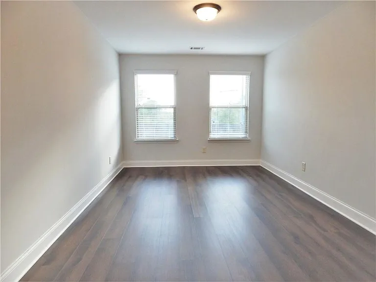 2441 Melton Common Dr — Photo 54