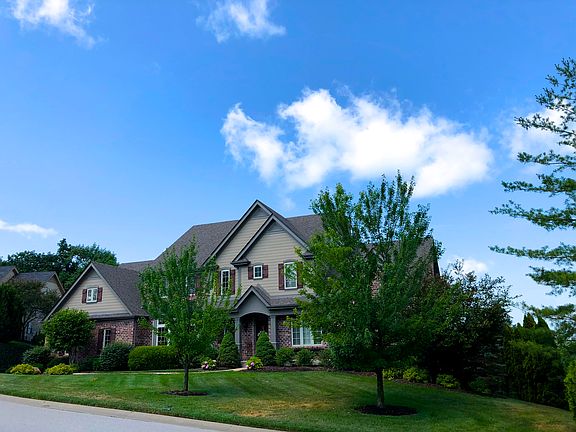 3rd image of 351 Merlot Ln
