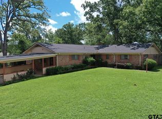 204 Crosby Dr, Henderson, TX 75652