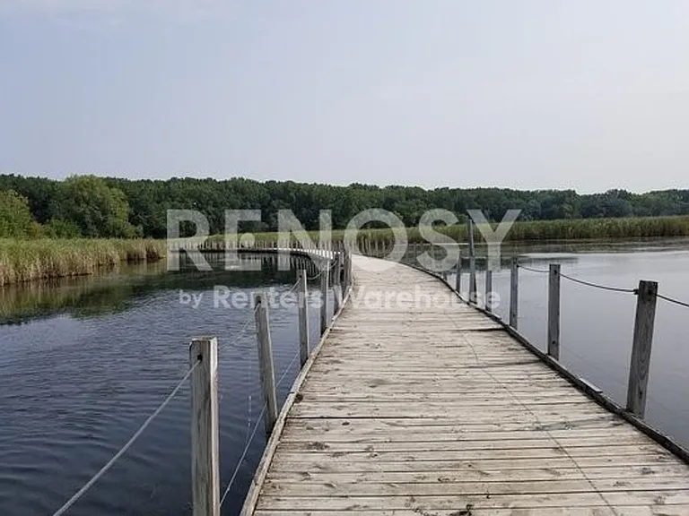 6615 Lake Shore Dr S #115 — Photo 24