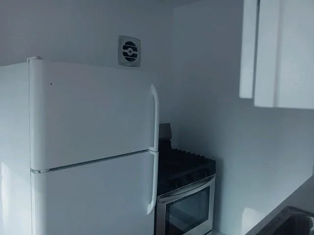1 bed, 550 sqft, $1,400 — Photo 3