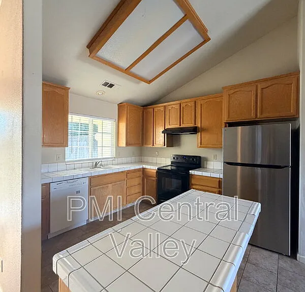 3492 Gerald Ct — Photo 5
