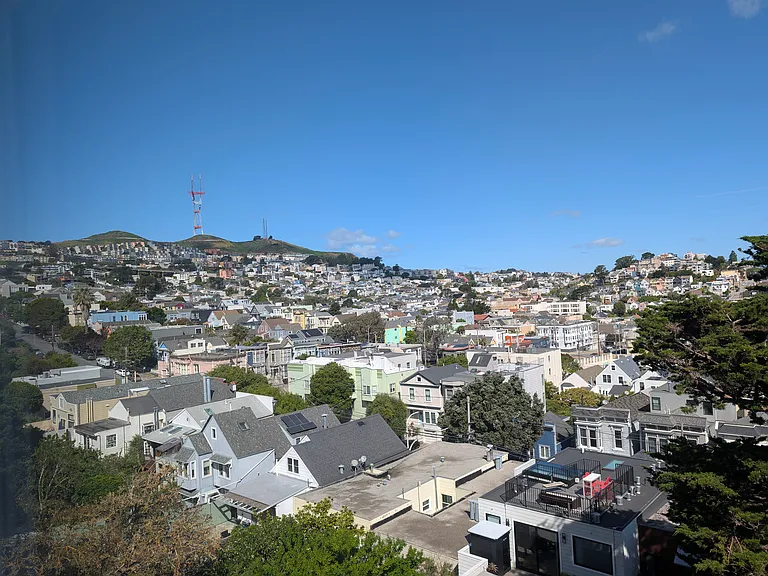 4150 Cesar Chavez St #1 — Photo 1