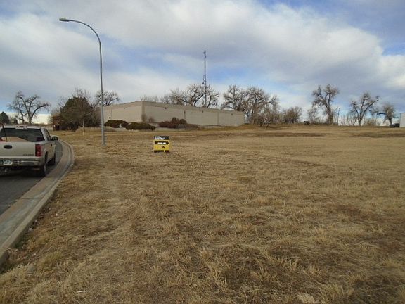2nd image of 3331 W 29th St