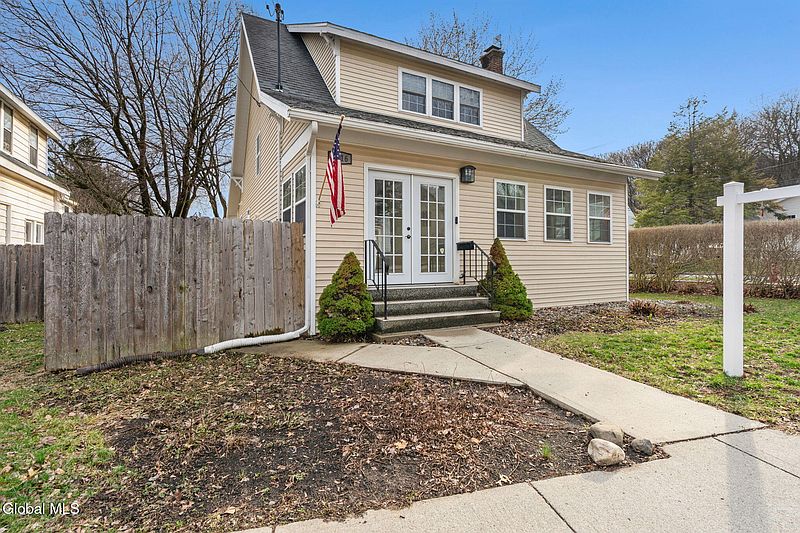 2nd image of 1216 19th Street