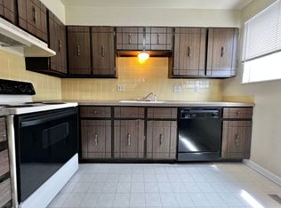 317 E Swallow Rd, Fort Collins, CO 80525