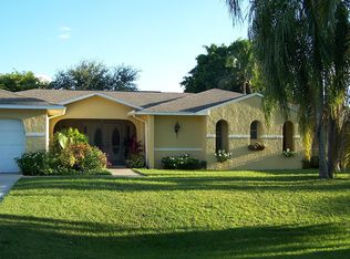 2205 Trailwinds Dr, Fort Myers, FL 33907