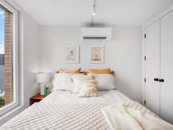 16 West Street image 8 of 22