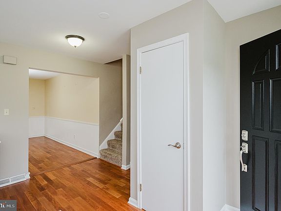 2nd image of 1701 Farmshire Ct