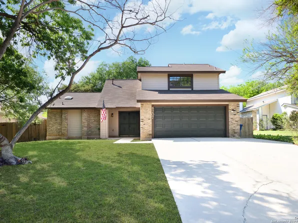 6207 RIDGE ARBOR ST, San Antonio, TX 78250