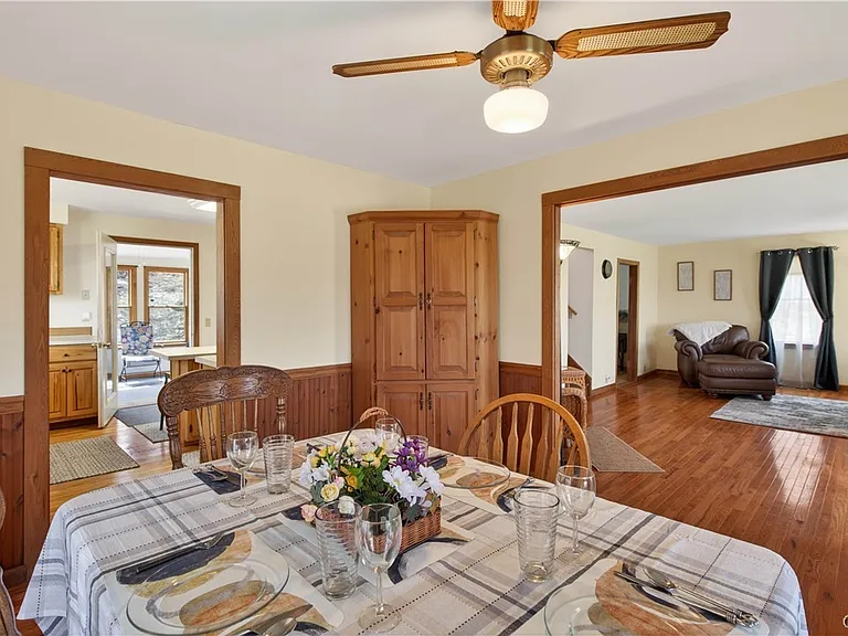 3756 Oak Hill Rd — Photo 3