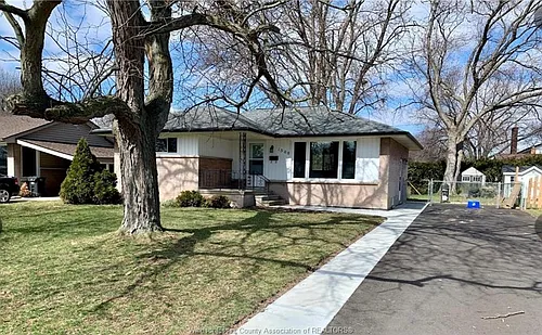 1568 Villa Maria Blvd N #MAIN Photo 1