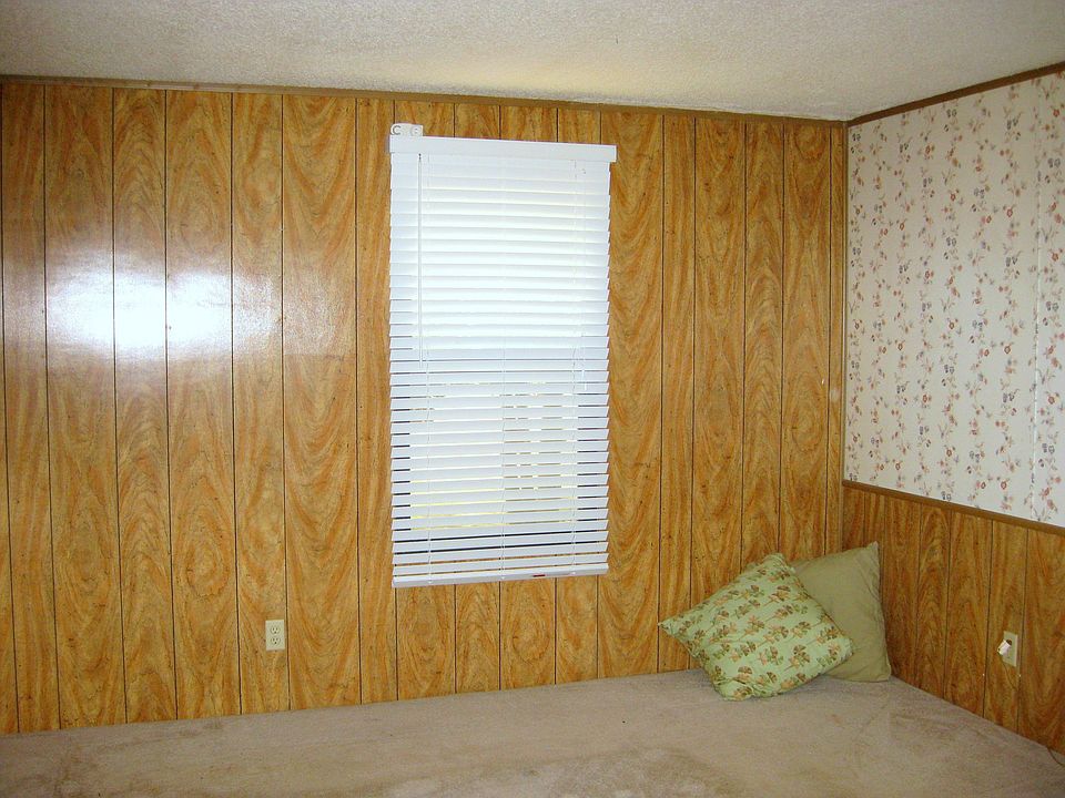 2nd image of 15380 Miller Dr