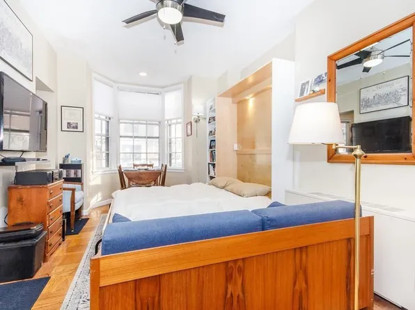 21 Bowdoin St APT 1B, Boston, MA 02114