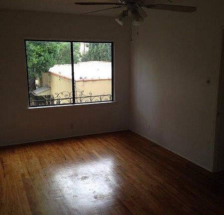5th image of 1020 N Harper Ave