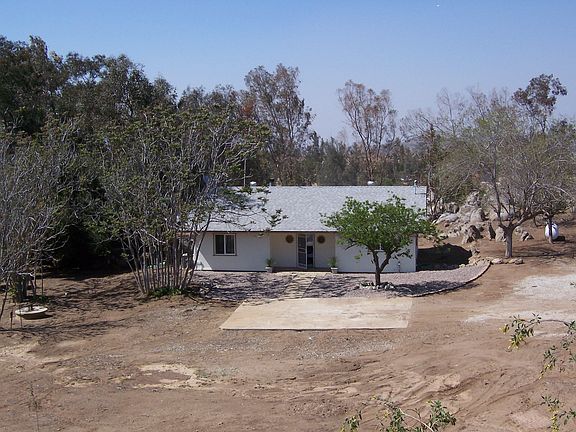 2nd image of 23675 Dorcas Ln