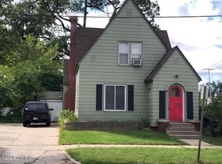 31 W Grand Ave, Muskegon, MI 49441