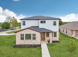 2426 Gooch St, Dallas, TX 75241