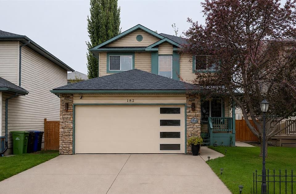 1st image of 182 S Harvest Creek Close NE