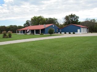 1008 Rock Creek Rd, Pomona, KS 66076