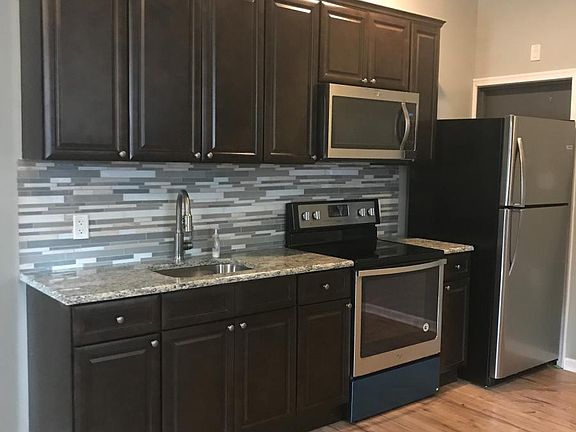 4th image of 321 N 64th St APT 1