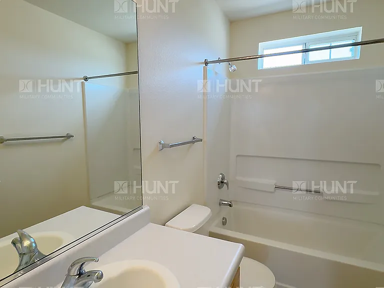 8115A W Sandia Cir SE — Photo 10