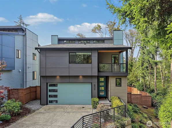 11030 SE 60th Lane, Bellevue, WA 98006