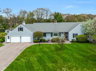 2 Woodgate Rd, Scarborough, ME 04074