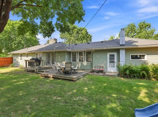 8 6th Ave NE, Osseo, MN 55369