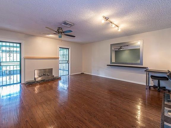 5th image of 13831 Fletchers Mill Dr